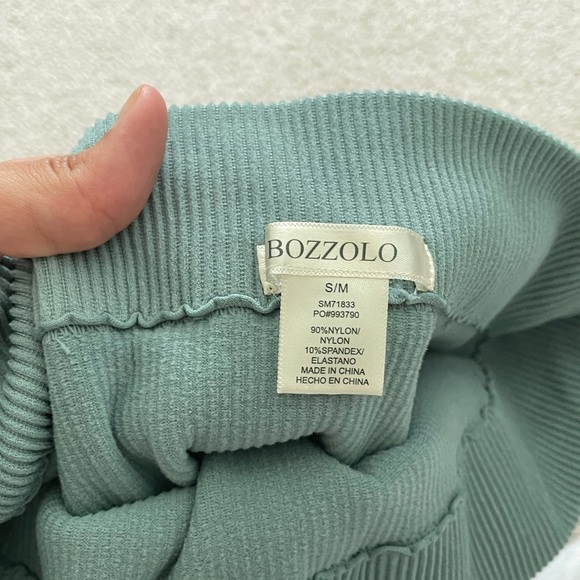 Cyan leggings - Picture 3 of 3